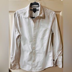 100% Gap Organic Cotton Perfect Shirt. Size M